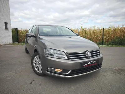 Volkswagen Passat Passat 2.0 CR TDi Highline EURO 5 - 184.000KM - GPS/AIRCO/CRUISE CONTROL