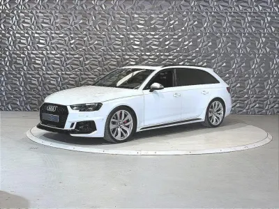 Audi RS4 Avant Quattro 2.9 V6 TFSI - BVA Tiptronic 2018 BREAK . PHASE 1