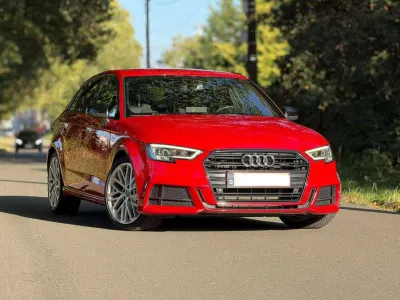 Audi A3 Sportback 30 TDi + S Line + Full entretiens + Feux matrix +1er proprietaire (EU6d-TEMP)