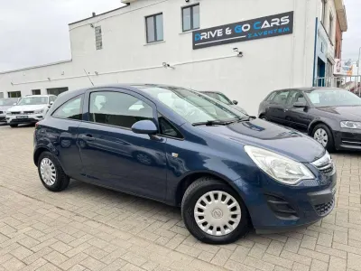 Opel Corsa 1.2i Benzine - 1 Eigenaar ** 1 JAAR GARANTIE ** !!