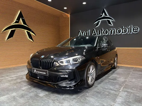 BMW 118 d *PACK M*CARPLAY*CAMERA*LED*1ER PROPRIO*GARANTIE*
