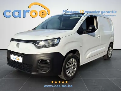 Fiat Doblo 1.5 BlueHDI L1 Light S/S *APPLE CARPLAY - ACHTERUITRIJCAMERA - SCHAKELPADDLES - CRUISE CONTROL - LANE KEEPING AID*