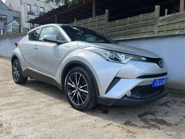 Toyota C-HR Hybrid 1.8i VVT-i C-Business Plus E-CVT 12 mois de garantie