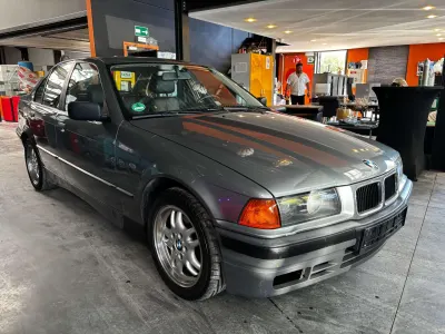BMW 316 316i / 12 Mois De Garantie