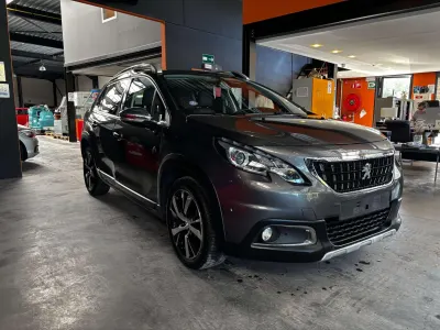 Peugeot 2008 2008 1.2 Crossway S / 12 Mois De Garantie / AUTOMATIQUE / TOIT PANORAMIQUE / FULL OPTION