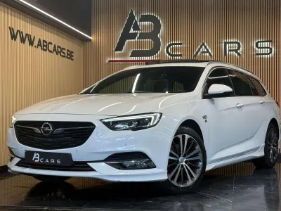 Opel Insignia SPORTS TOURER ** BOITE AUTO **
