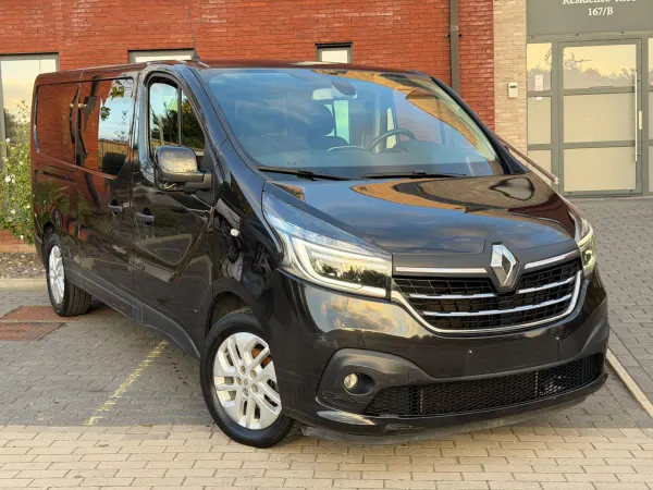 Renault Trafic ( 9 Places ) 2.0Blue dCi 120Ch ( 130.977Km ) 1er propriétaire ( VENTE MARCHAND / EXPORT )