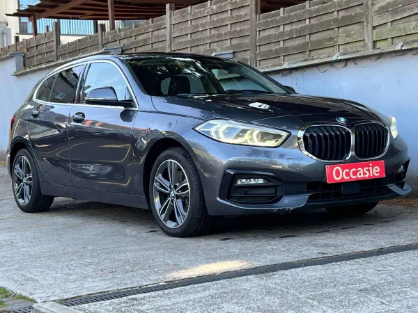 BMW 118 i Sport Line 6vit 140cv (cuir clim led navig ect)