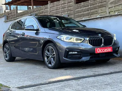 BMW 118 i Sport Line 6vit 140cv (cuir clim led navig ect)