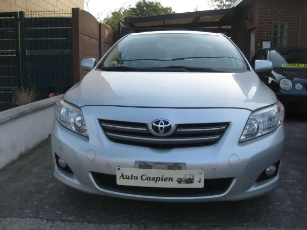 Toyota Corolla 1.6i essence Automatique 123.000 km ct ok Garantie