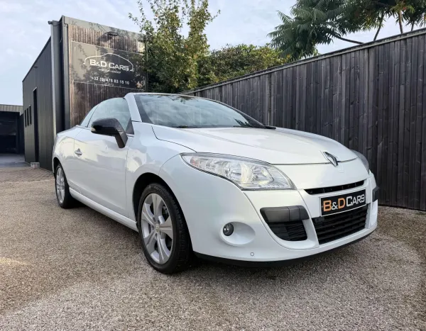 Renault Megane Mégane CC 1.9 dCi 17"/AIRCO/PDC/KEYLESS/CRUISE
