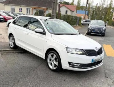 Skoda Rapid spaceback 1.0 TSI 110 CH DSG7 Clever toit pano