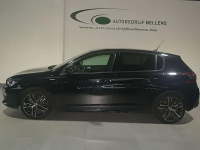 Peugeot 308 308 1.2 GT Line (EU6.2) /NAVI + CAMERA / PANORAMA / LEDER