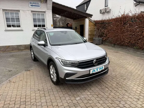 Volkswagen Tiguan Tiguan 2.0 TDI SCR 4MOTION DSG Life/Navi/ACC/Cam.