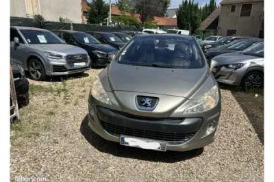 Peugeot 308 1.6 HDI 112 FAP PREMIUM PACK BMP6 5P