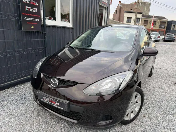 Mazda 2 2 1.3i / 5 Portes / Clim / Entretien + CT + Garantie 1 an