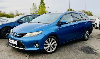 Toyota Auris SPORTS Touring 1.8 HYBRID 136H SKYVIEW