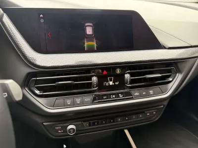 BMW 118 d + NAVI + CAR-PASS + CUIR + XÉNON