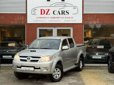 Toyota Hilux 4X4 3.0D 171PK |✅AUTOMAAT | AIRCO | CRUISE CONTROL | TREKHAAK | RADIO CD | ONDERHOUDSBOEKJE |