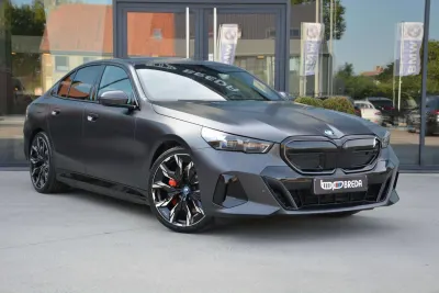 BMW i5 eDrive40 M Sport Pro/Frozen Deep Grey/HUD/ACC/360°cam