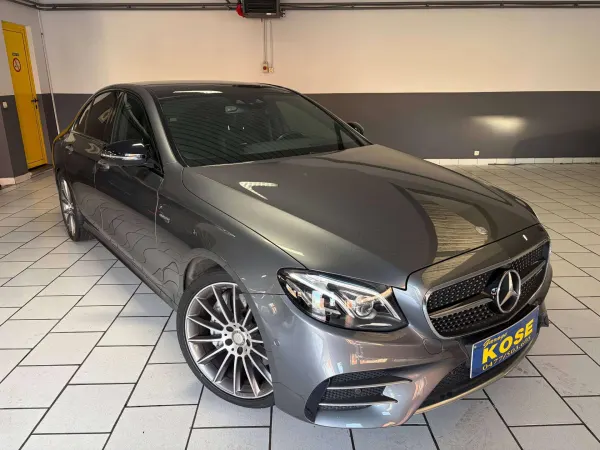 Mercedes-Benz E 43 AMG 4-Matic // CAMERA 360+ESSAIS ROUTIER+GARANTIE 12 MOIS+CT+CARPASS//