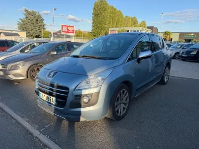 Peugeot 3008 HYBRID 4 RÉVISÉE 2L 163CH + 37 ELECTRIQUE BOITE AUTO