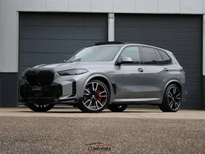 BMW X5 PHEV  xDrive50e/LED/360/KEYLESS/PANO/ACC/HUD/HARMAN KARDON/CARPLAY
