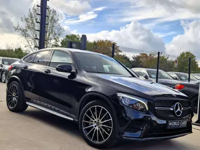 Mercedes-Benz GLC 220 d 4-Matic PACK AMG - BOITE AUTO - LED / XENON - POSE PIED LATERAL - NAVIGATION - CAMERA - CRUISE CONTROL - FULL
