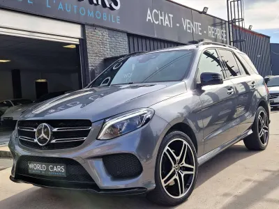 Mercedes-Benz GLE 350 d 4-Matic - PACK AMG - TOIT PANORAMIQUE - HARMAN & KARDON - CAMERA DE RECUL - DISTRONIC - LED & XENON - PNEUMATIQUE