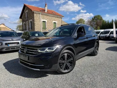 Volkswagen Tiguan 2.0 TDI 150 ELEGANCE EXCLUSIVE DSG / TOIT OUVRANT 1 MAIN SUIVI VW