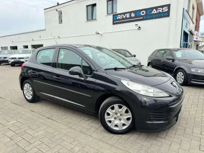 Peugeot 207 1.4i Access ** 1 JAAR GARANTIE ** !!