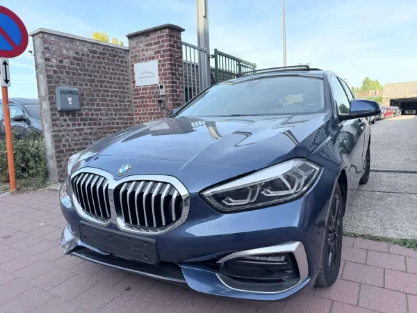 BMW 118 1.5 I EDITION AUTOMAAT | CAR PLAY | CAMERA | PANO DAK