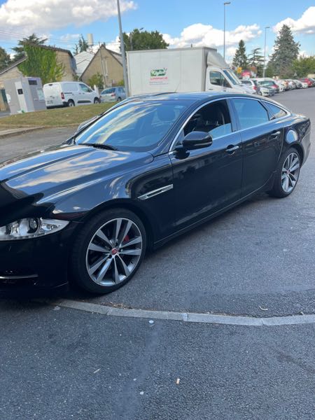 Jaguar Xj II 3.0 V6 D S PORTFOLIO EMPT LONG BVA8