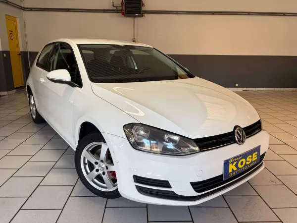 Volkswagen Golf 1.2 TSI Trendline //ESSAIS ROUTIER + CT + CARPASS//