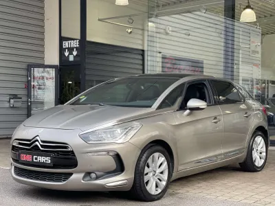 Citroen DS5 HDi CAMERA-TOIT PANO-CUIR ELEC-GPS-CLIM-JA17P-GAR 12MOIS