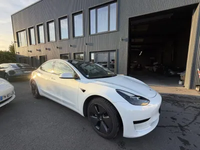 Tesla Model 3 STANDARD PLUS RWD