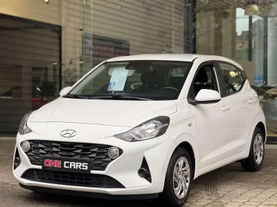 Hyundai i10 1.0i "49kw 67cv" AIRCO-PDC-FRONT ASSIST-GAR 1AN