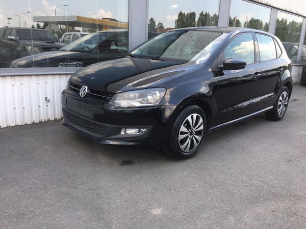 Volkswagen Polo V 1.2 70 TRENDLINE 5P