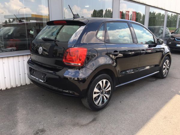 Volkswagen Polo V 1.2 70 TRENDLINE 5P