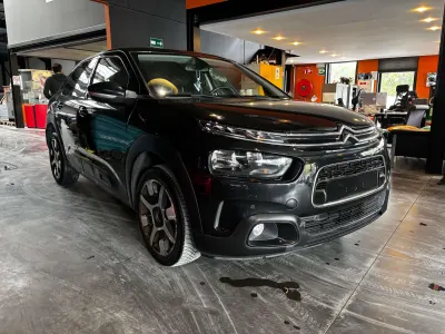 Citroen C4 Cactus C4 Cactus 1.2 Shine (EU6.2)