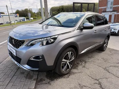Peugeot 5008 5008 1.6 BlueHDi Style 7 Places .