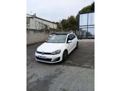 Volkswagen Golf VII GTD 2.0 TDI 184 DSG
