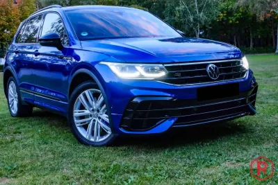 Volkswagen Tiguan R 320pk Lichte vracht HarmanKardon IQ.Light 4Motion DSG