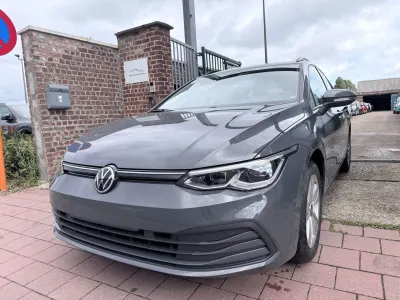 Volkswagen Golf Variant SW 1.0 eTSI EDITION AUTOMAAT | Apple CarPlay | Zetel verwarming | Cruise | Led