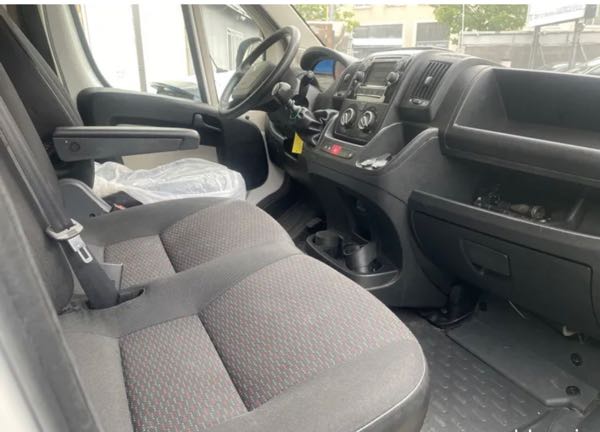 Peugeot Boxer ii 2.0 bluehdi 130 premium pack s&s 335 l3h2 /1 main /