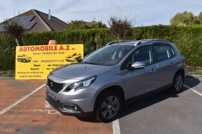Peugeot 2008 1.2i Allure GPS/Airco/CarPlay