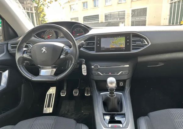 Peugeot 308 BlueHDi 130ch S&S BVM6 Allure/1 MAIN/CAMERA/GARANTIE 12 MOIS