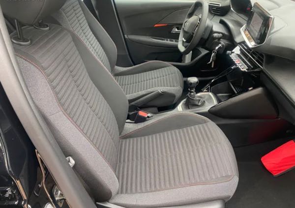 Peugeot 208 BlueHDi 100 S&S BVM6 Allure/GARANTIE 36 MOIS /