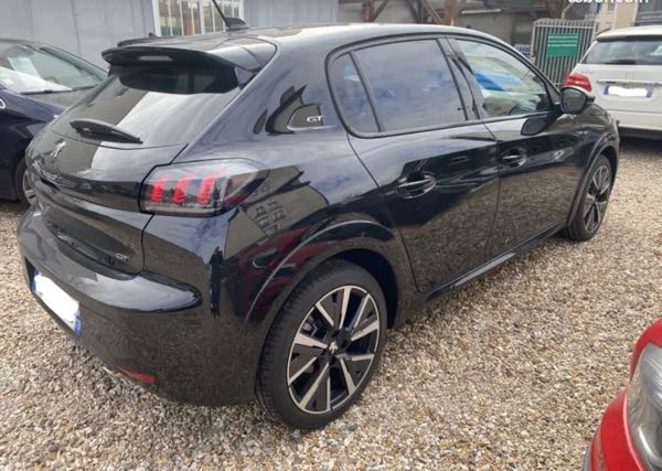 Peugeot 208 PureTech 100 S&S BVM6 GT Pack/GARANTIE 24 MOIS /CAMERA FULL