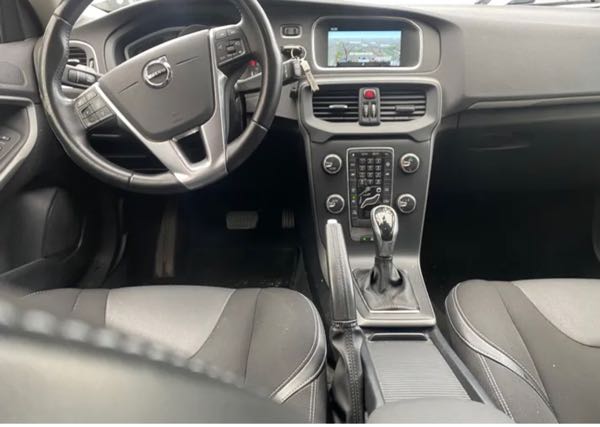 Volvo V40 D3 150 R-Design Geartronic/1 MAIN /GARANTIE 6 MOIS